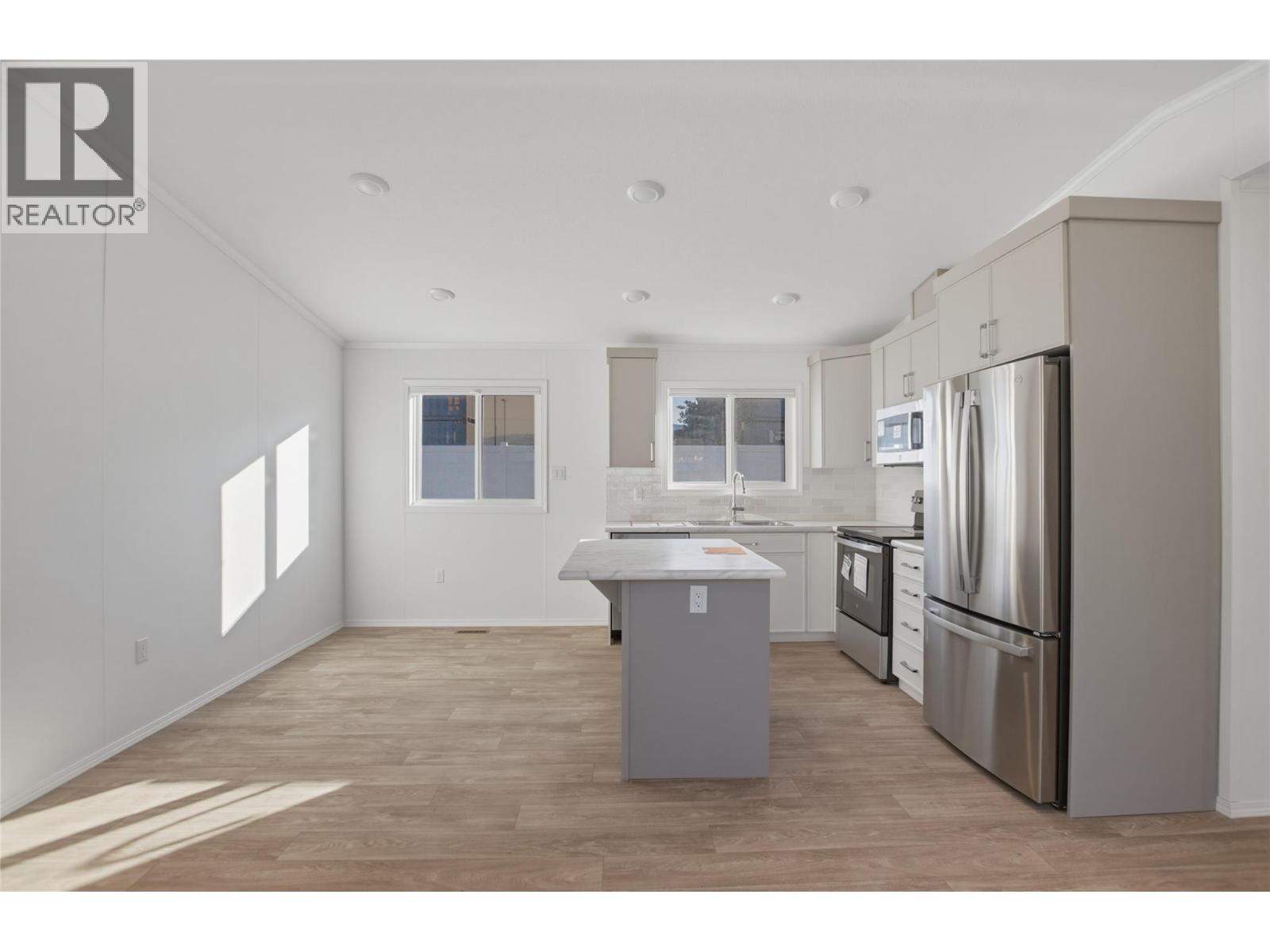 1375 Ord Road Unit# 69, Kamloops, British Columbia  V2B 7V3 - Photo 4 - 10376390