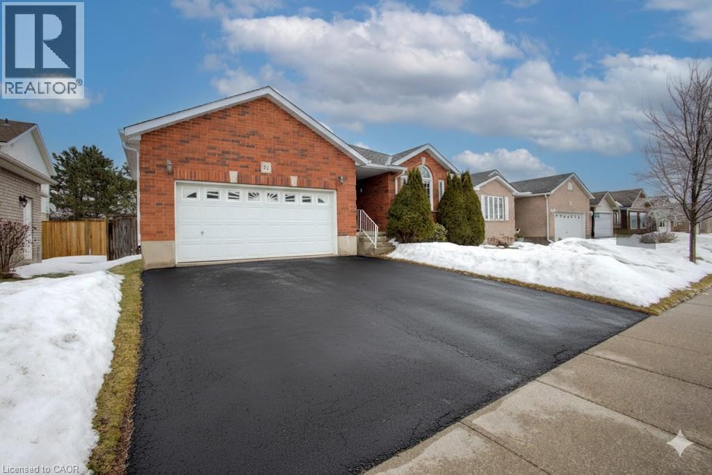 32 Chalk Court, Cambridge, Ontario  N1T 1Y6 - Photo 6 - 40806586