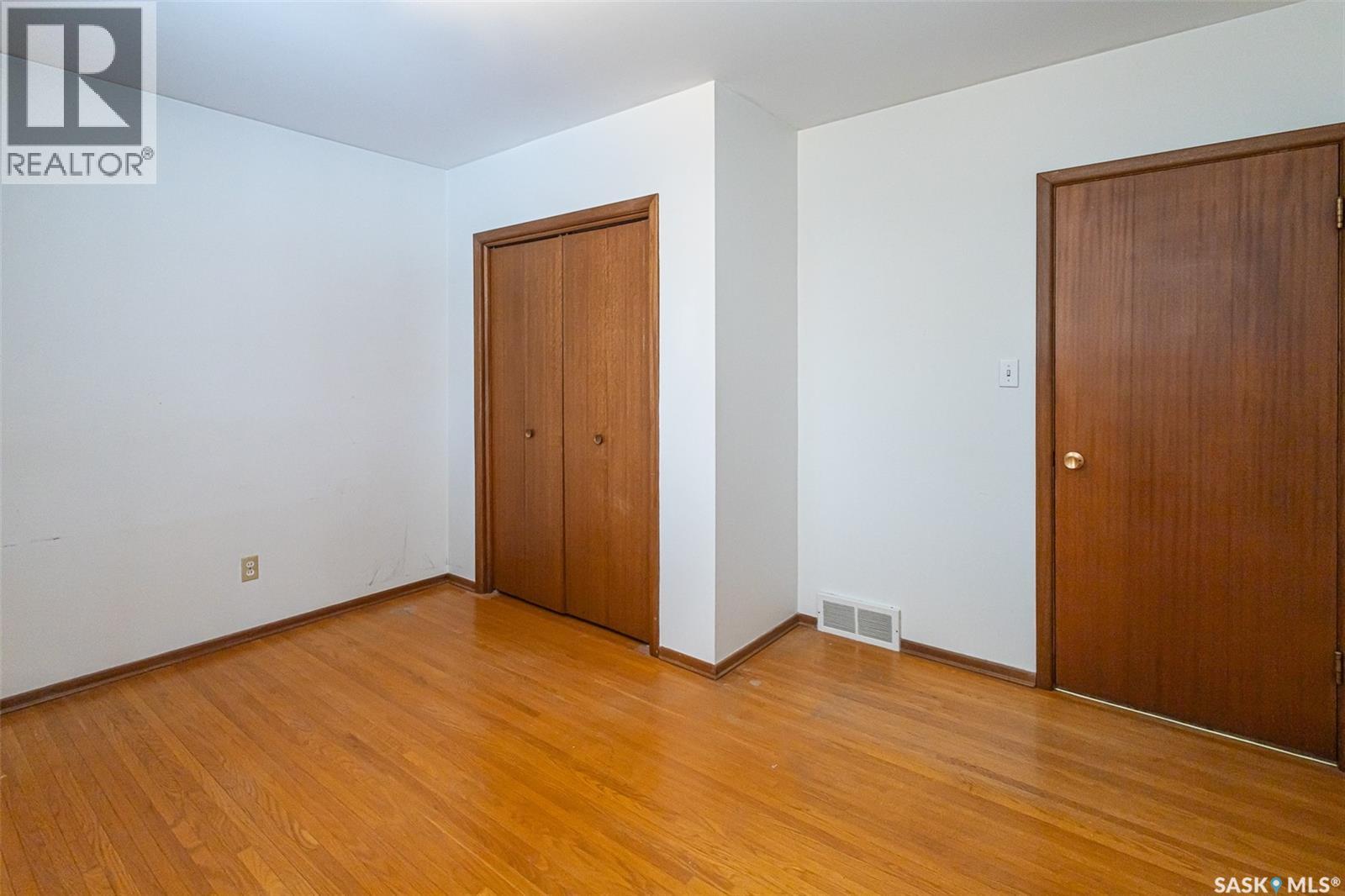 318 Montreal Avenue N, Saskatoon, Saskatchewan  S7L 3N8 - Photo 12 - SK029007