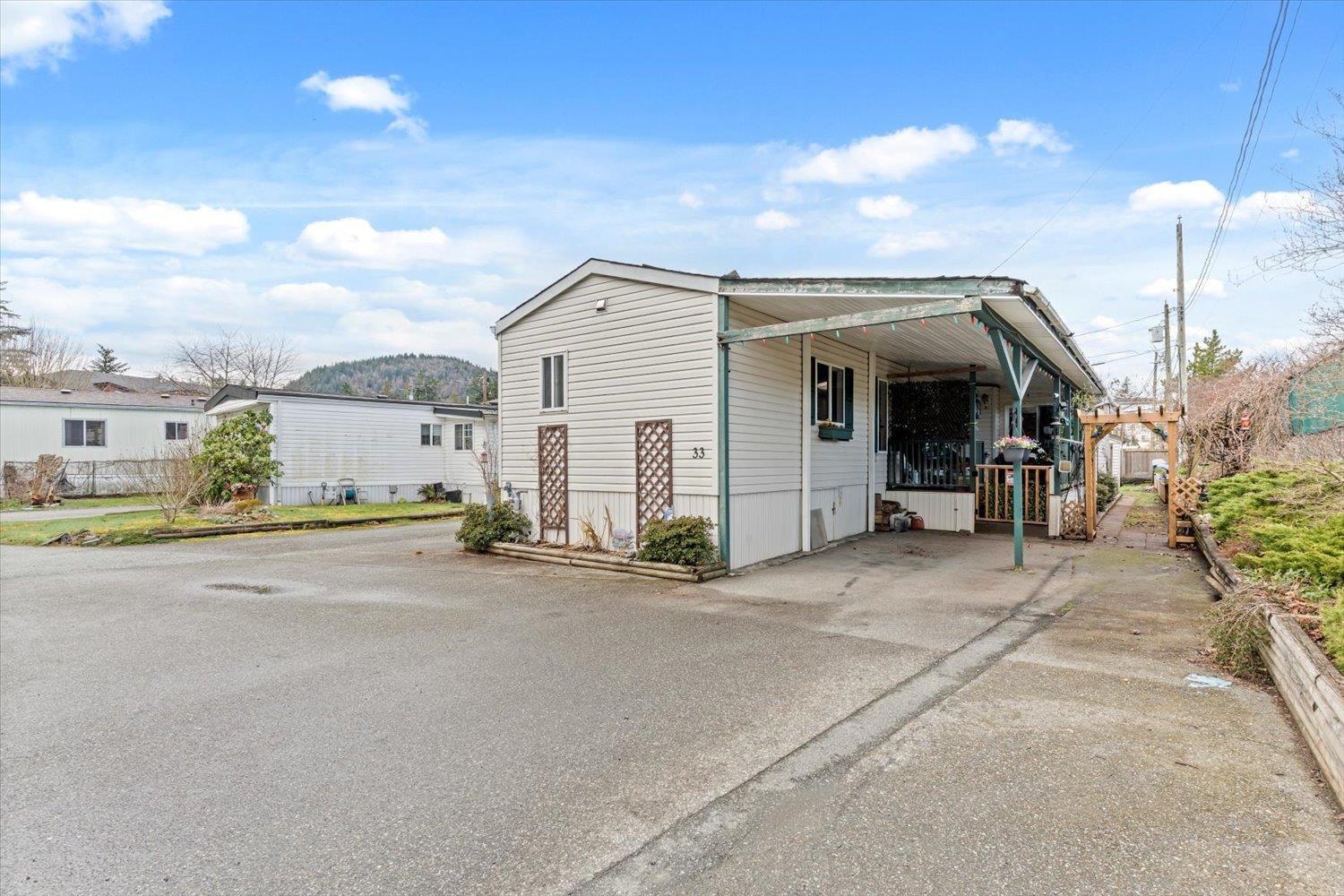 33 45715 Alma Avenue, Vedder Crossing, Chilliwack, British Columbia  V2R 3M5 - Photo 1 - R3091249