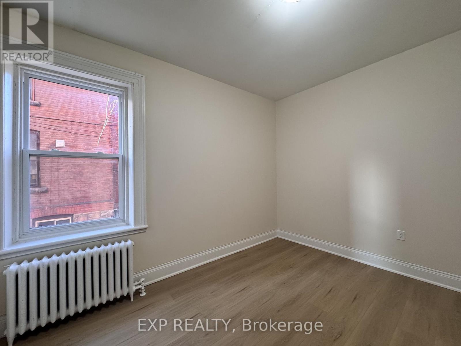 Unit-1 - 321 Hunter Street, Hamilton, Ontario  L8N 1N7 - Photo 4 - X12811844