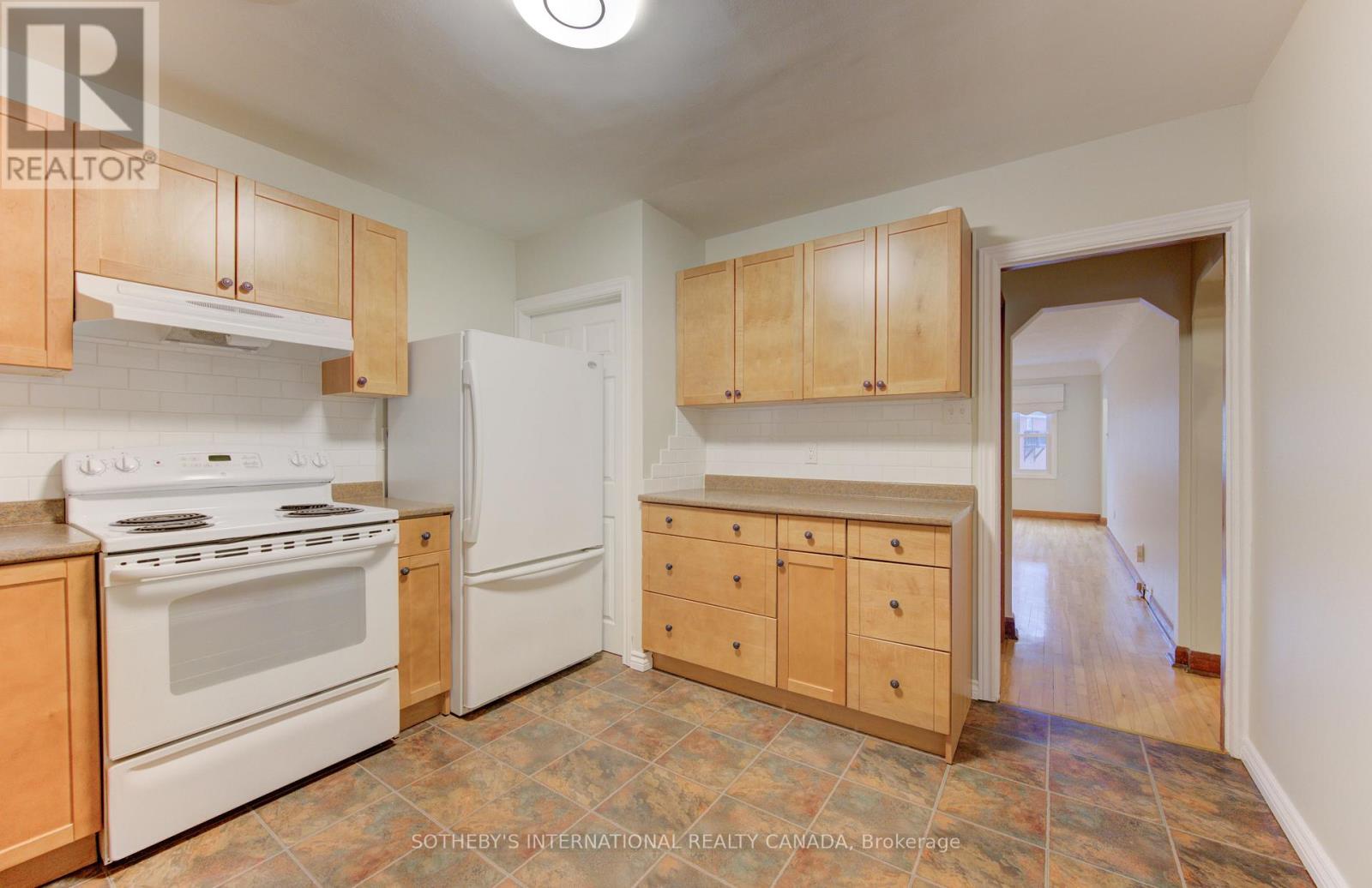 613 Guelph Street, Kitchener, Ontario  N2H 5Y5 - Photo 14 - X12811846