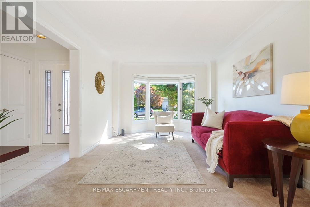 43 Glenayr Street, Hamilton, Ontario  L9C 7J2 - Photo 6 - X12811936