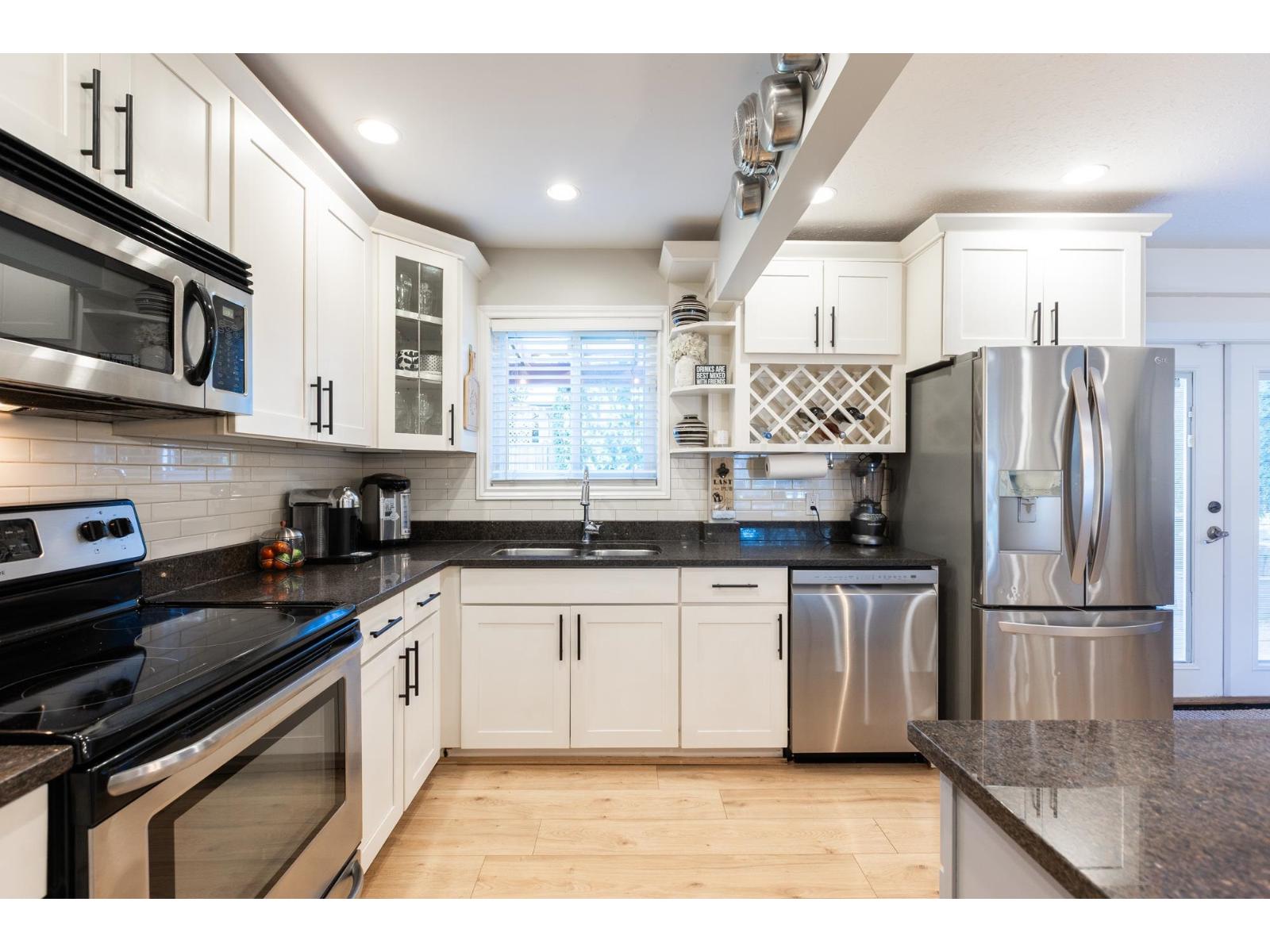 4638 198c Street, Langley, British Columbia  V3A 5S4 - Photo 10 - R3092107