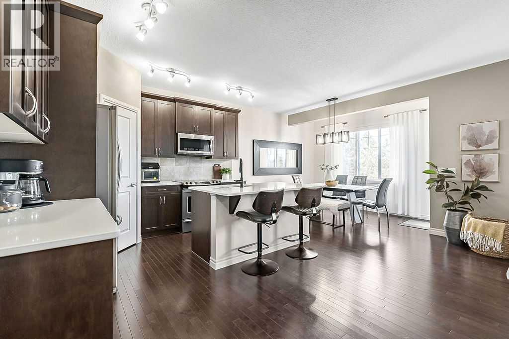 147 Cimarron Vista Crescent, Okotoks, Alberta  T1S 0K3 - Photo 6 - A2283474