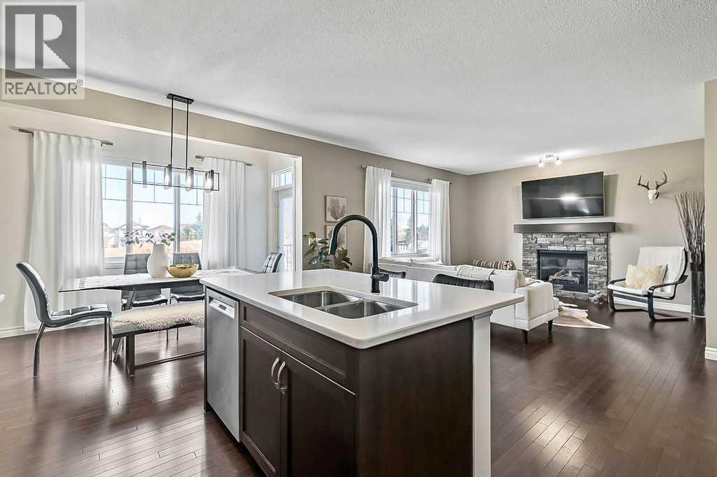 147 Cimarron Vista Crescent, Okotoks, Alberta  T1S 0K3 - Photo 9 - A2283474