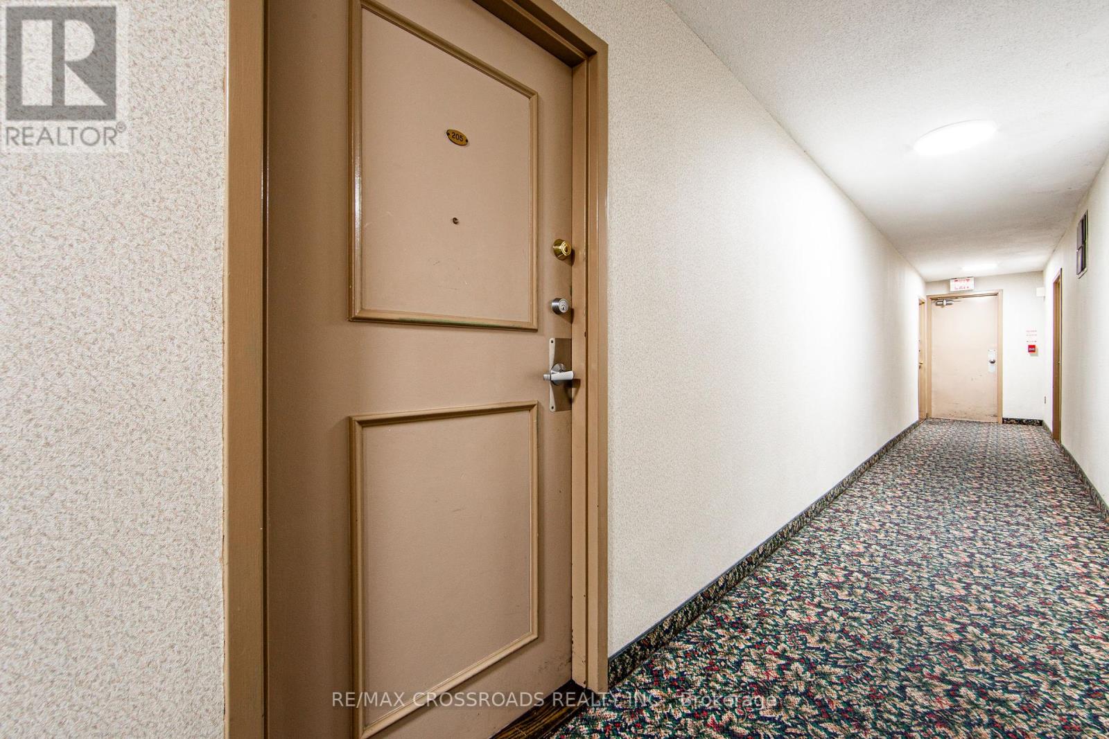 205 - 5 Shady Golfway, Toronto, Ontario  M3C 3A5 - Photo 4 - C12802746