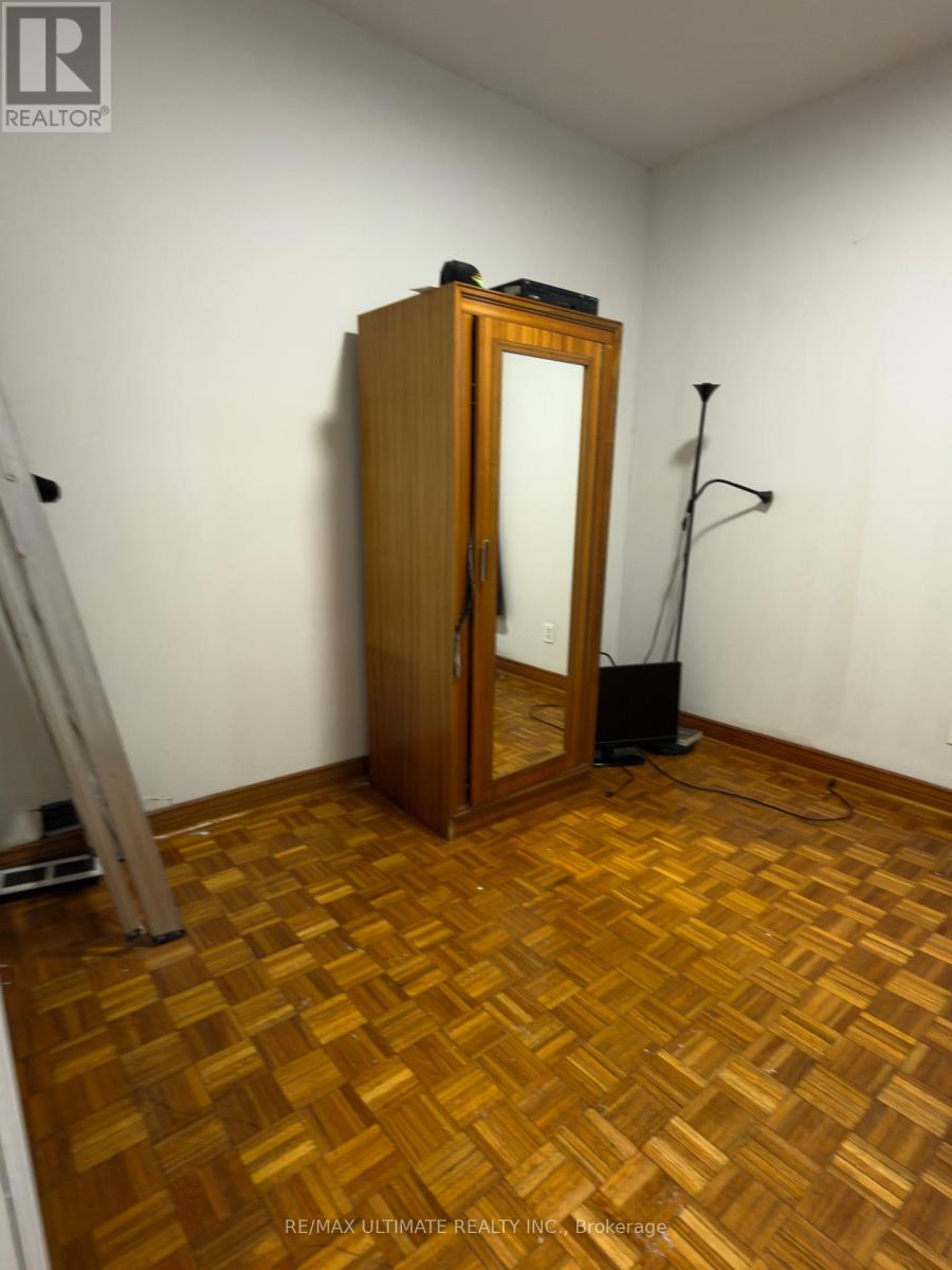 33 Shannon Street, Toronto, Ontario M6J 2E6 - Photo 18 - C12811968