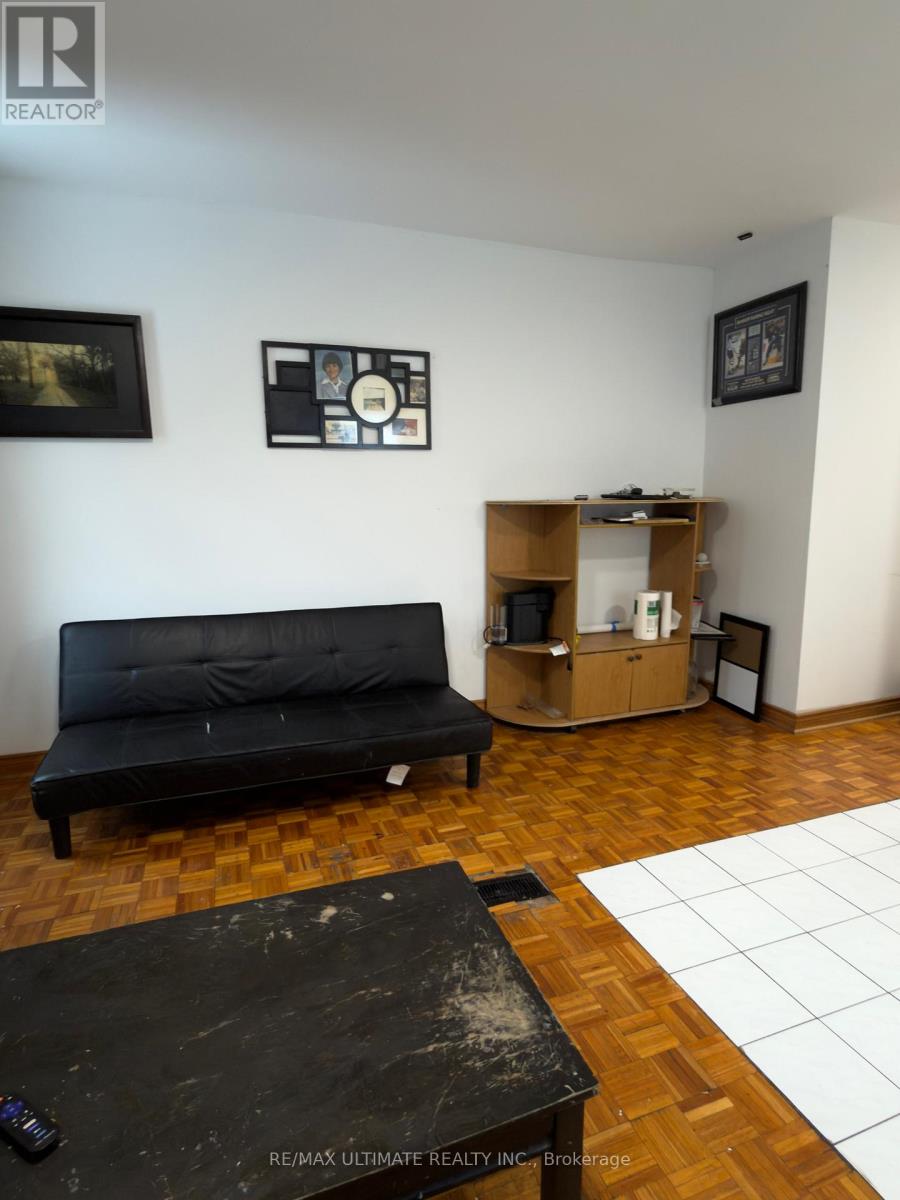 33 Shannon Street, Toronto, Ontario M6J 2E6 - Photo 25 - C12811968