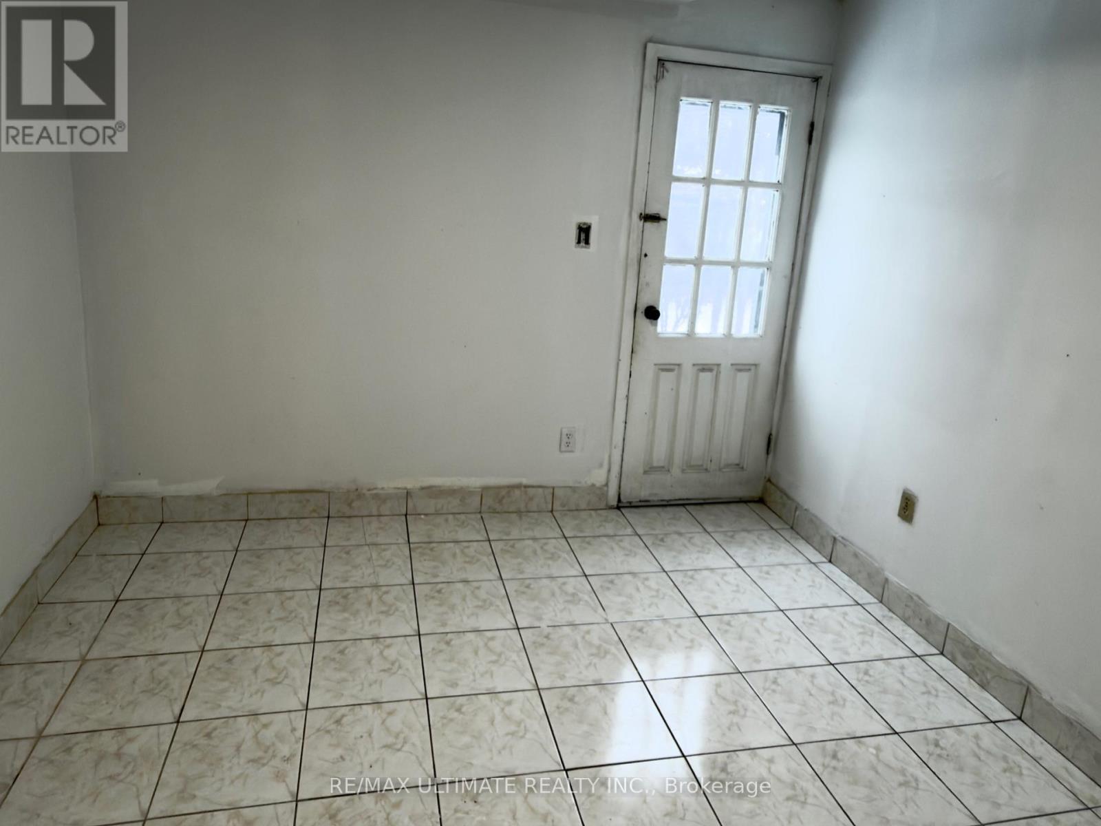 33 Shannon Street, Toronto, Ontario M6J 2E6 - Photo 33 - C12811968