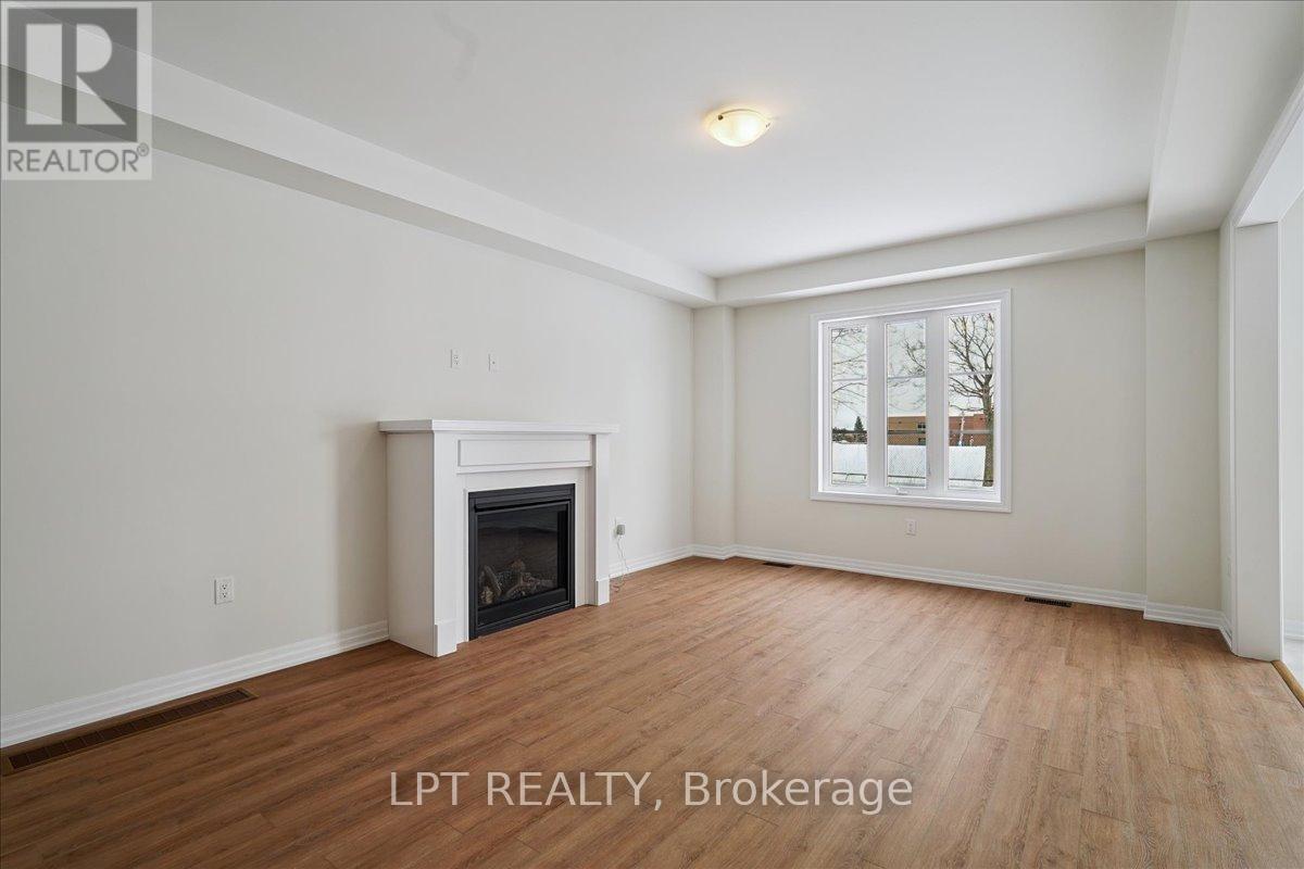 89 Pembrook Street, Caledon, Ontario  L7E 2K1 - Photo 12 - W12800218