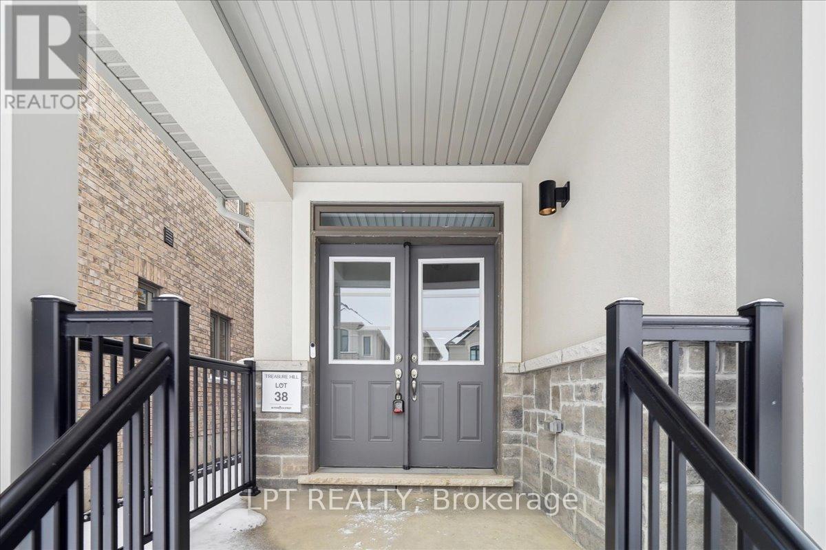 89 Pembrook Street, Caledon, Ontario  L7E 2K1 - Photo 8 - W12800218