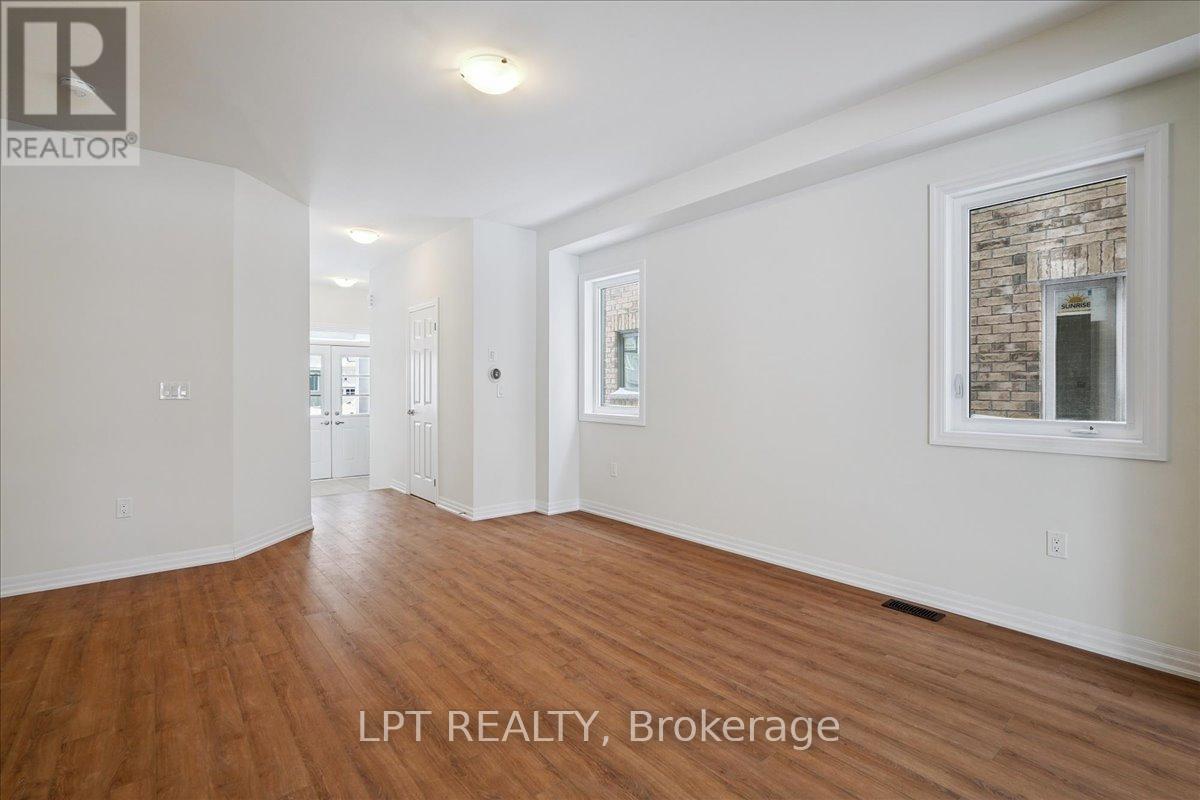 89 Pembrook Street, Caledon, Ontario  L7E 2K1 - Photo 10 - W12800218