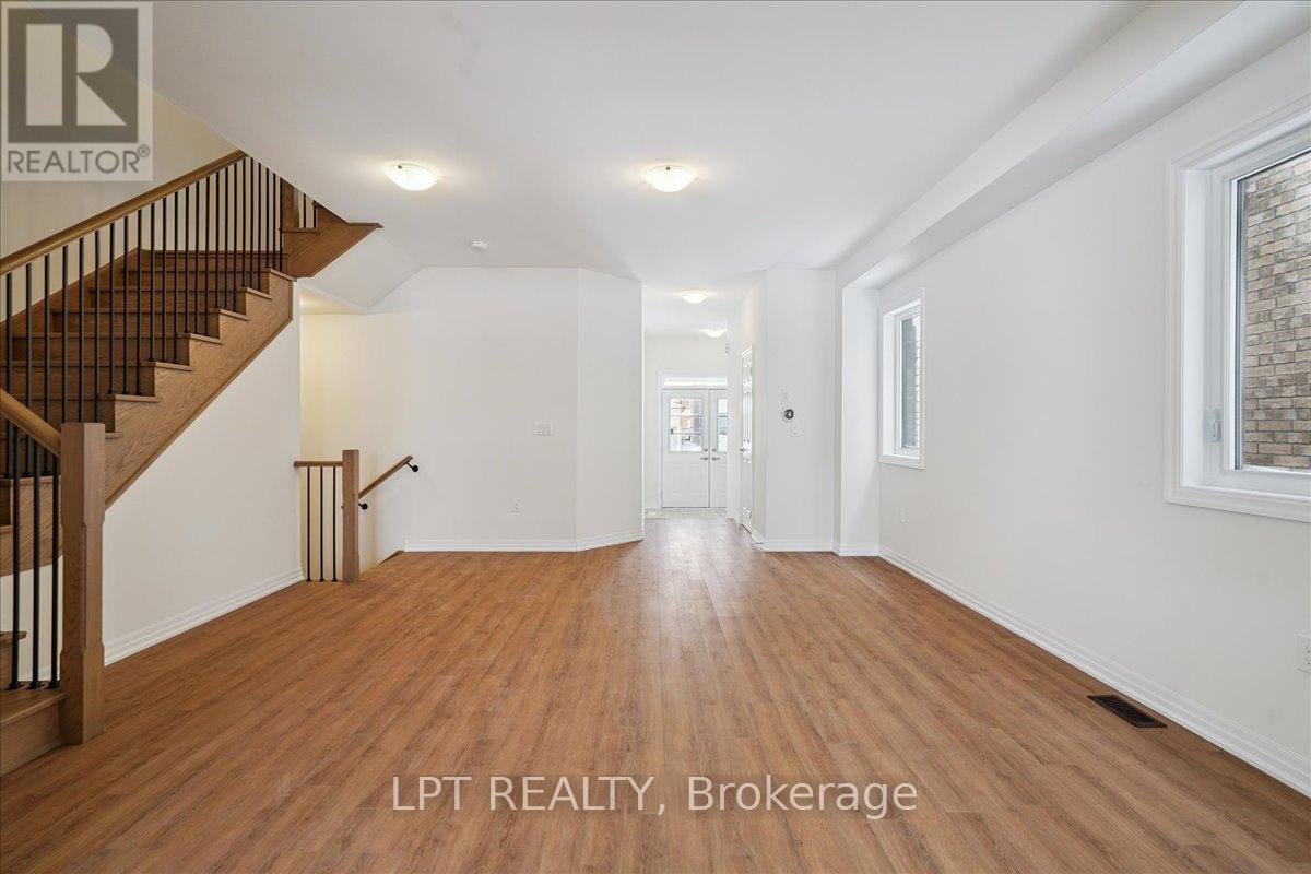 89 Pembrook Street, Caledon, Ontario  L7E 2K1 - Photo 11 - W12800218