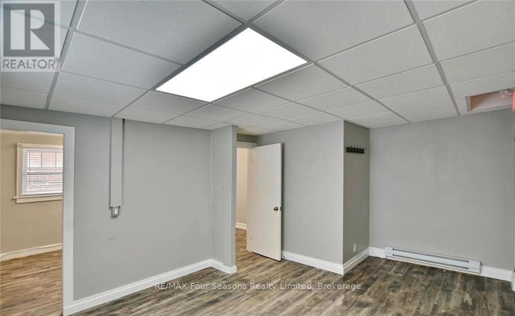 # 201 - 22 Second Street, Collingwood, Ontario  L9Y 1E3 - Photo 17 - S12812018