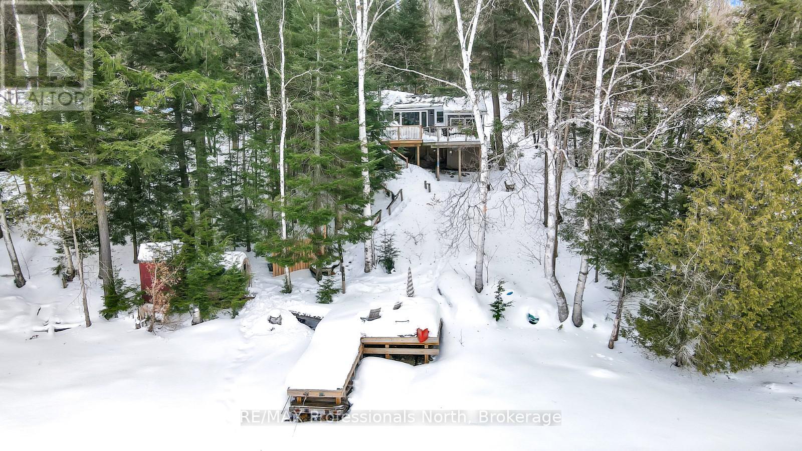 1016 LINSMORE LANE, Dysart et al, Ontario