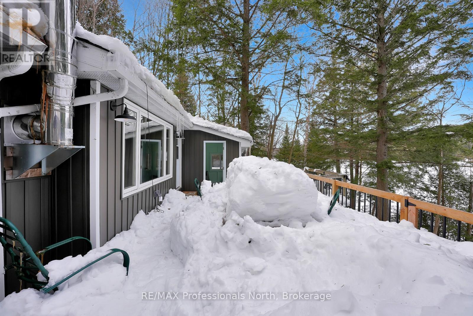 1016 Linsmore Lane, Dysart Et Al (Guilford), Ontario  K0M 1S0 - Photo 18 - X12812016