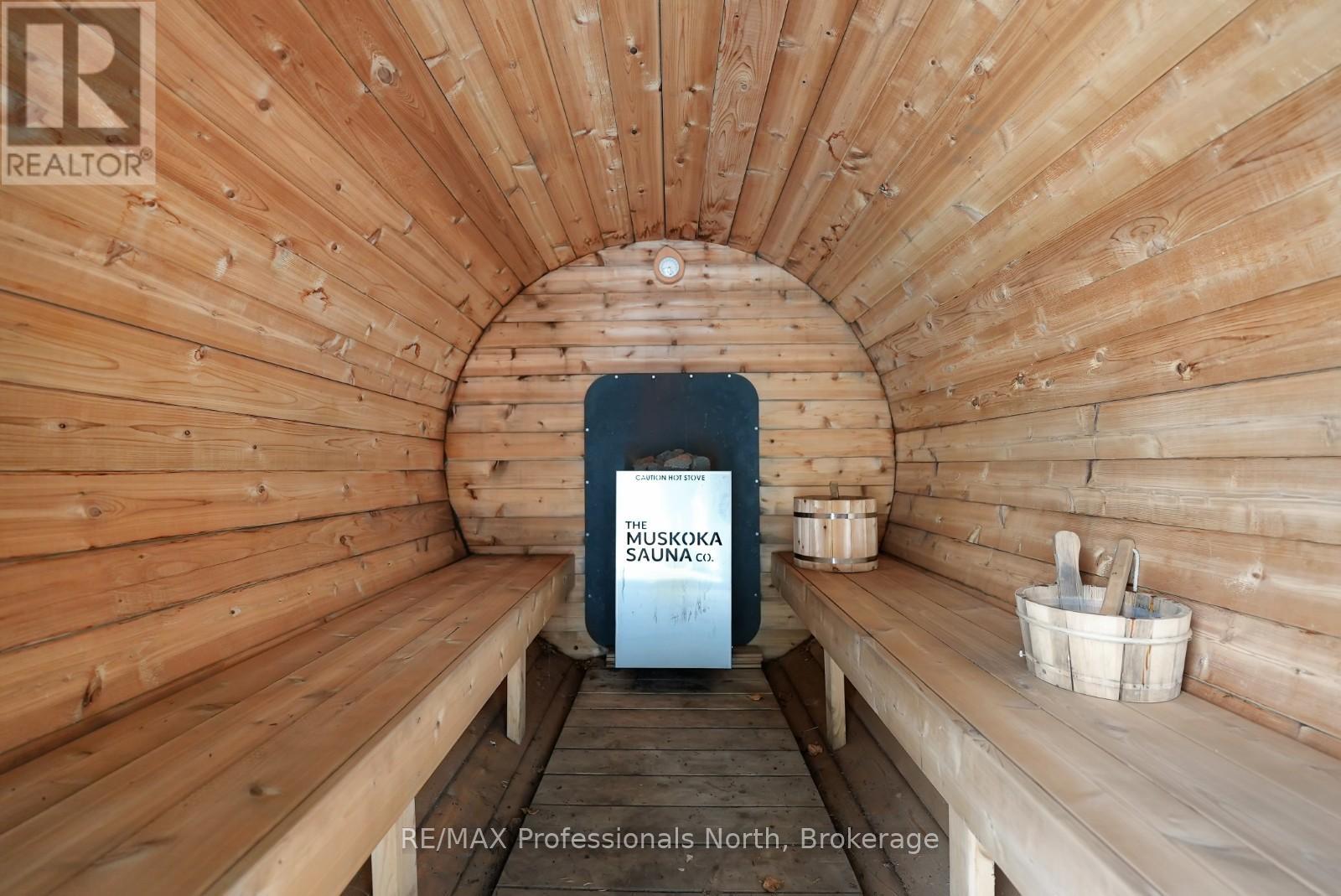 1016 Linsmore Lane, Dysart Et Al (Guilford), Ontario  K0M 1S0 - Photo 23 - X12812016