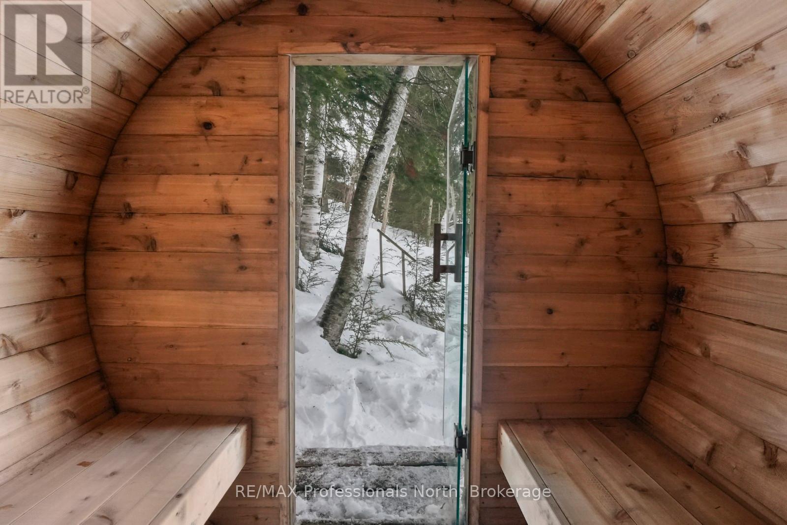 1016 Linsmore Lane, Dysart Et Al (Guilford), Ontario  K0M 1S0 - Photo 24 - X12812016