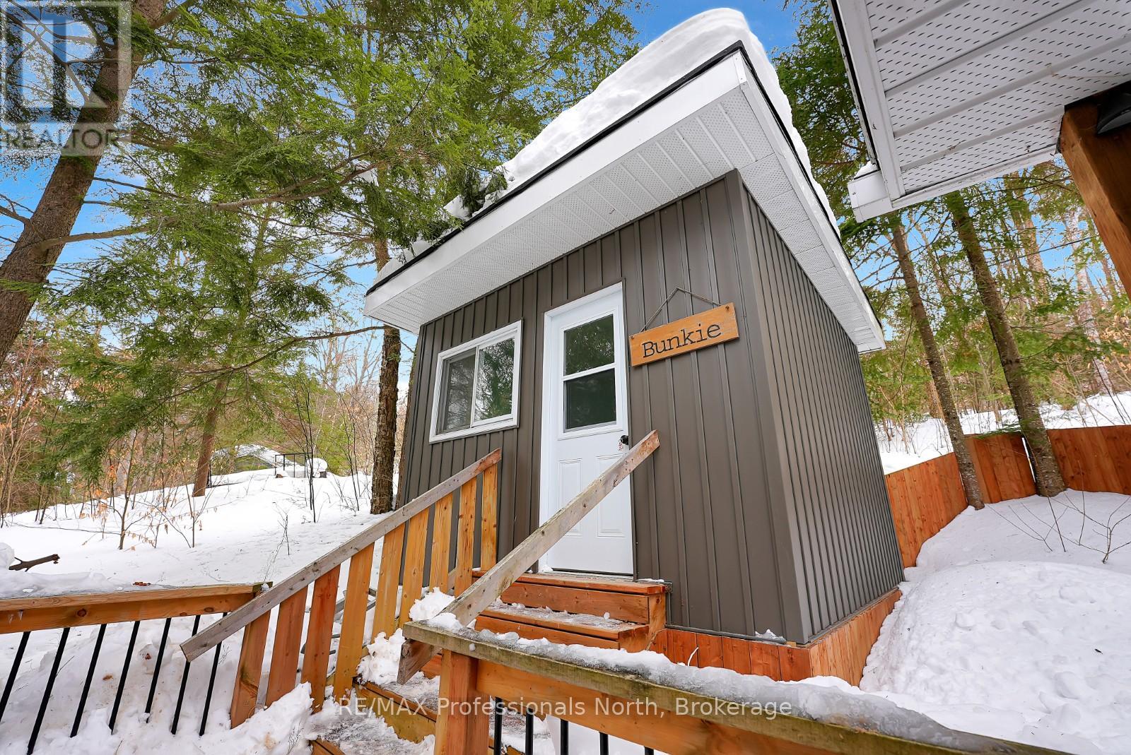 1016 Linsmore Lane, Dysart Et Al (Guilford), Ontario  K0M 1S0 - Photo 25 - X12812016