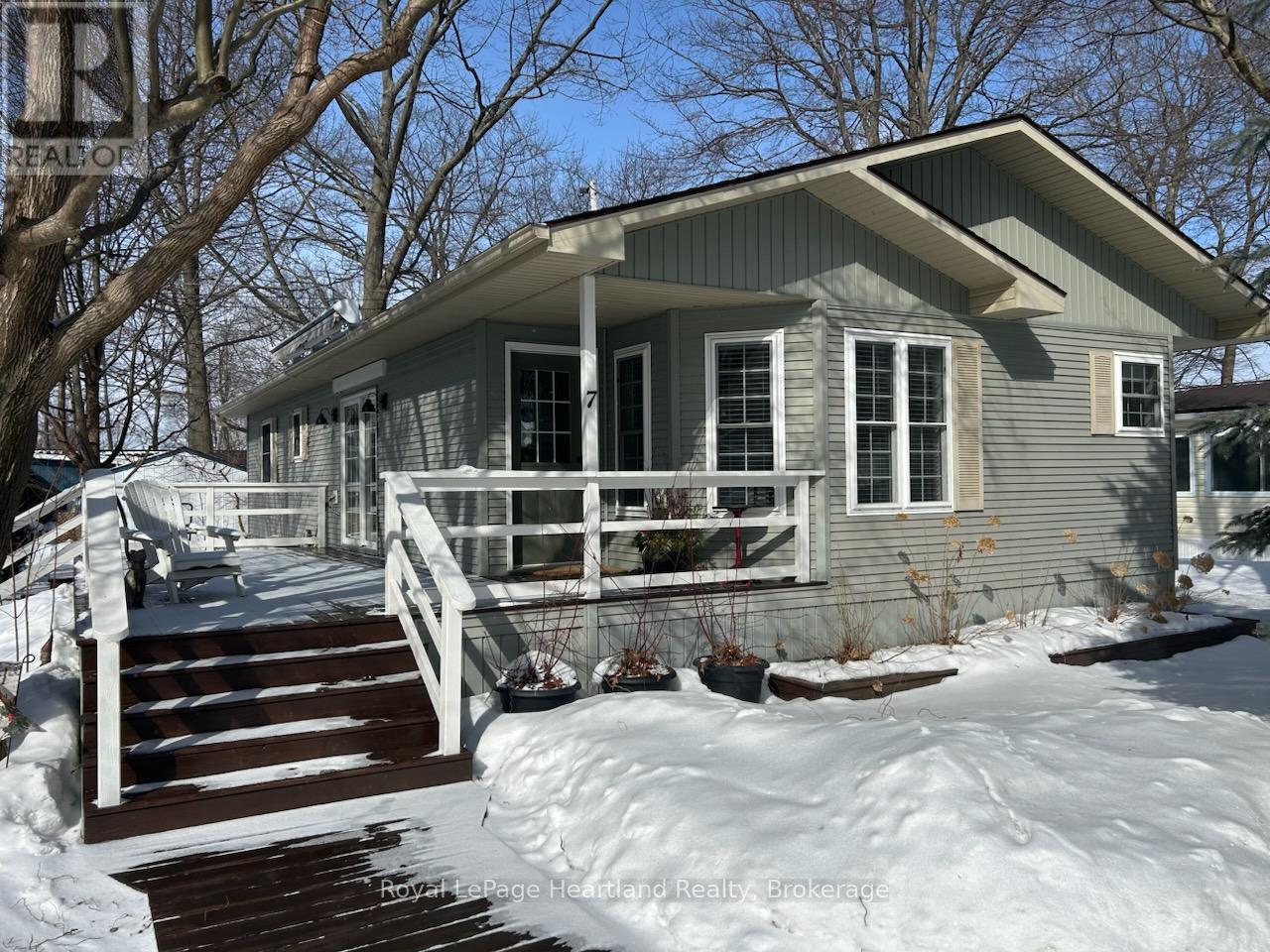 7 CREE LANE, Ashfield-Colborne-Wawanosh, Ontario