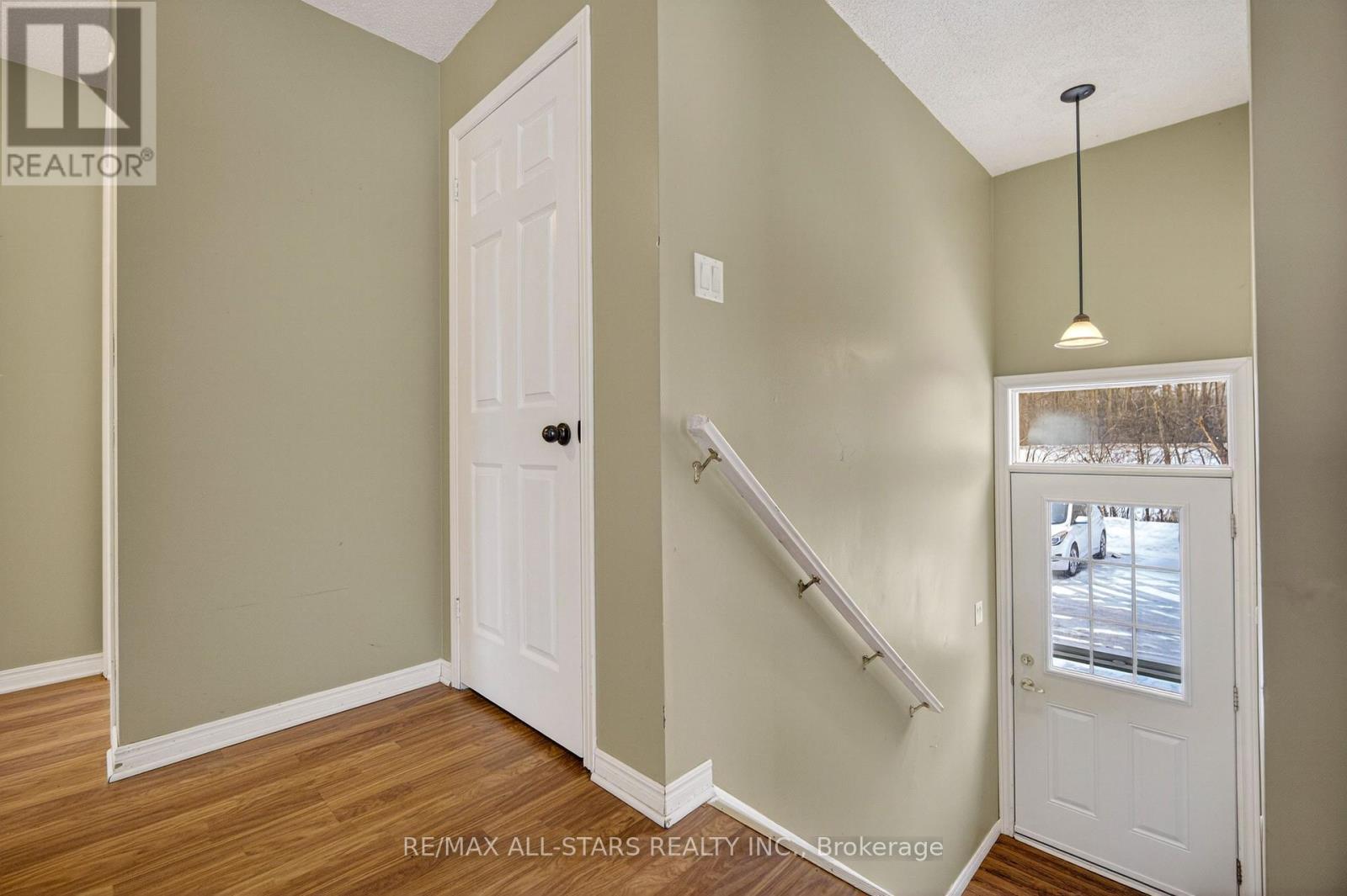 A - 105 Rita Crescent, Kawartha Lakes, Ontario  K0L 2W0 - Photo 12 - X12811974