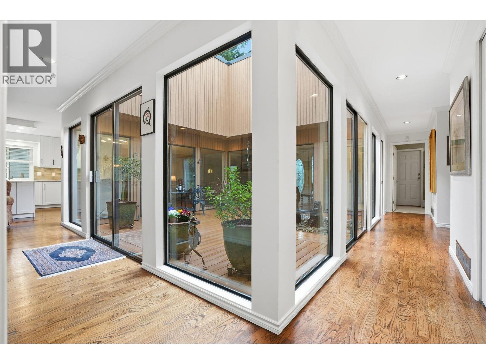 5225 4 Avenue, Delta, British Columbia  V4M 1G8 - Photo 12 - R3090380