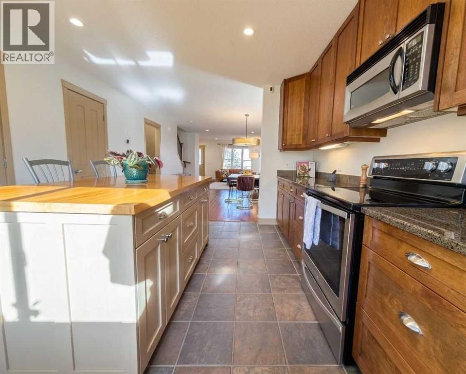 129 25 Avenue Ne, Calgary, Alberta  T2E 1X9 - Photo 10 - A2281758