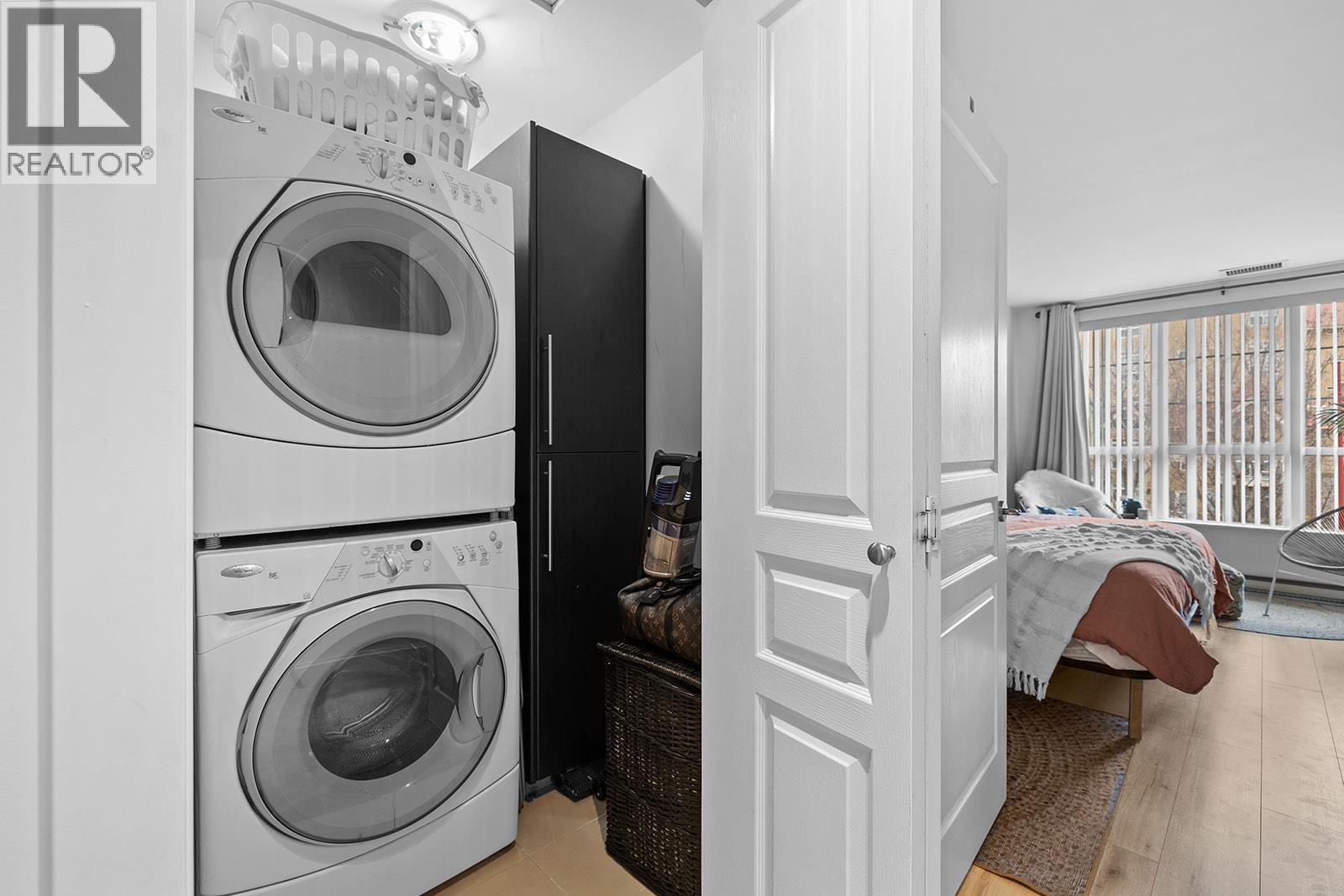 1123 Sunset Drive Kelowna Photo 31 1123 Sunset Drive Kelowna Photo 31