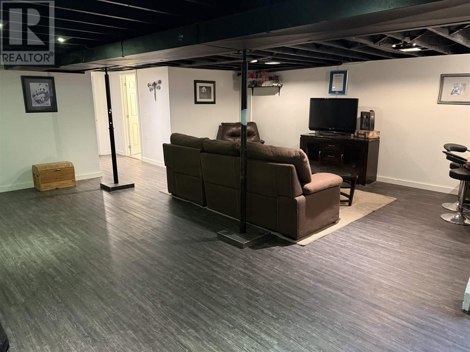 41 Robertson Rd, Elliot Lake, Ontario  P5A 1C9 - Photo 33 - SM260342