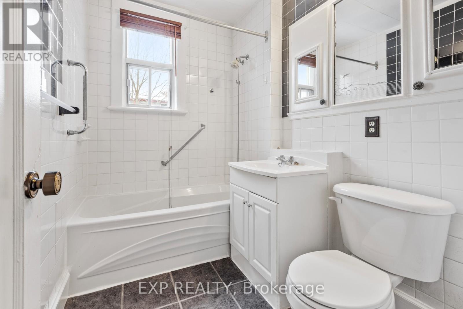 292-294 Clarence Street, Ottawa, Ontario  K1N 5R3 - Photo 29 - X12812038