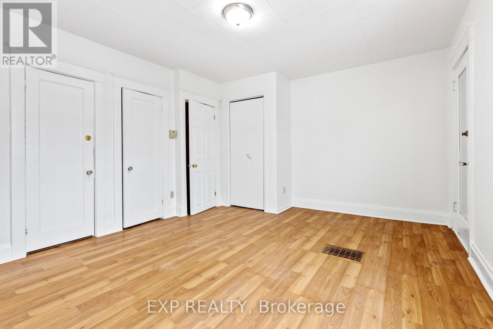 292-294 Clarence Street, Ottawa, Ontario  K1N 5R3 - Photo 32 - X12812038