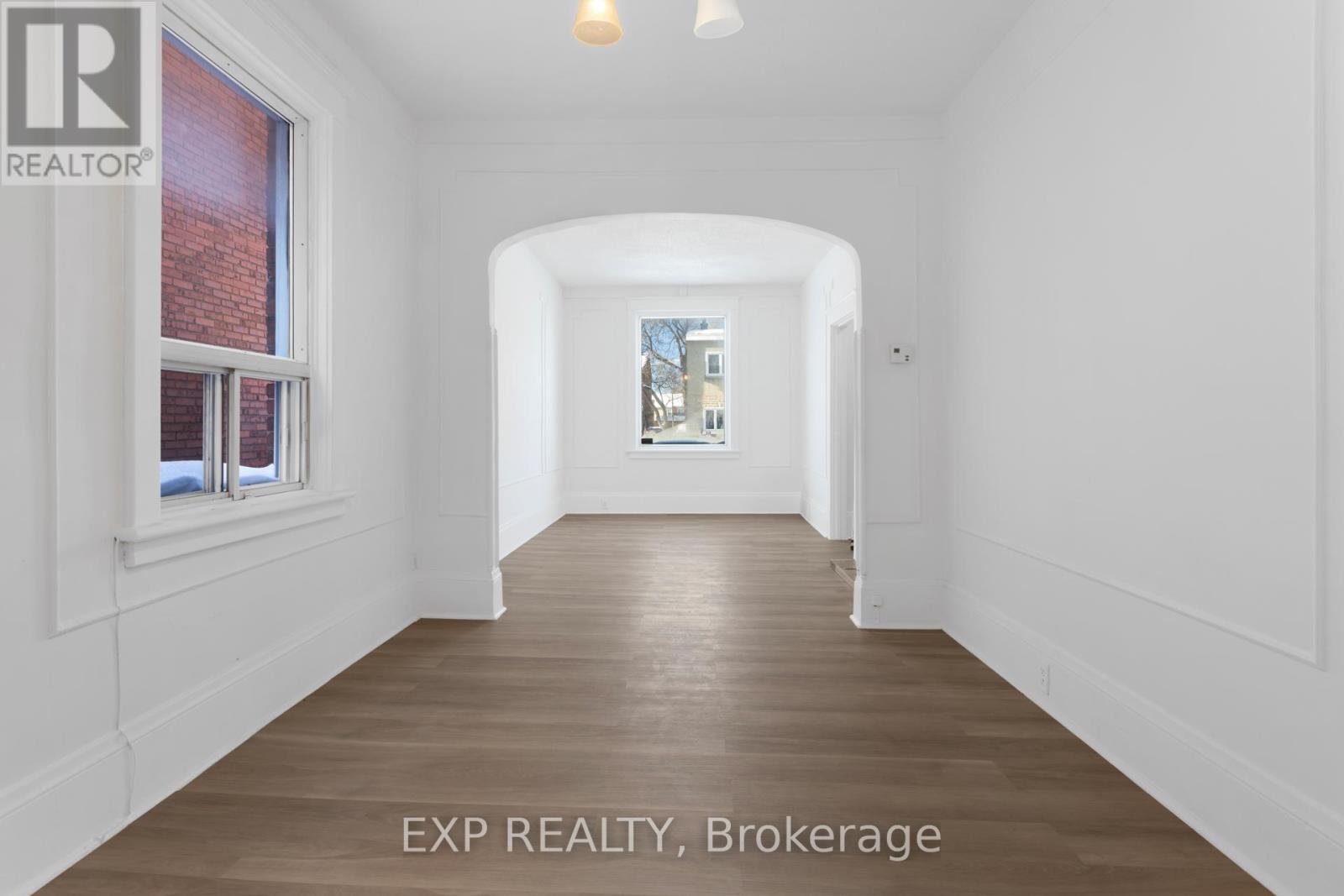 292-294 Clarence Street, Ottawa, Ontario  K1N 5R3 - Photo 8 - X12812038