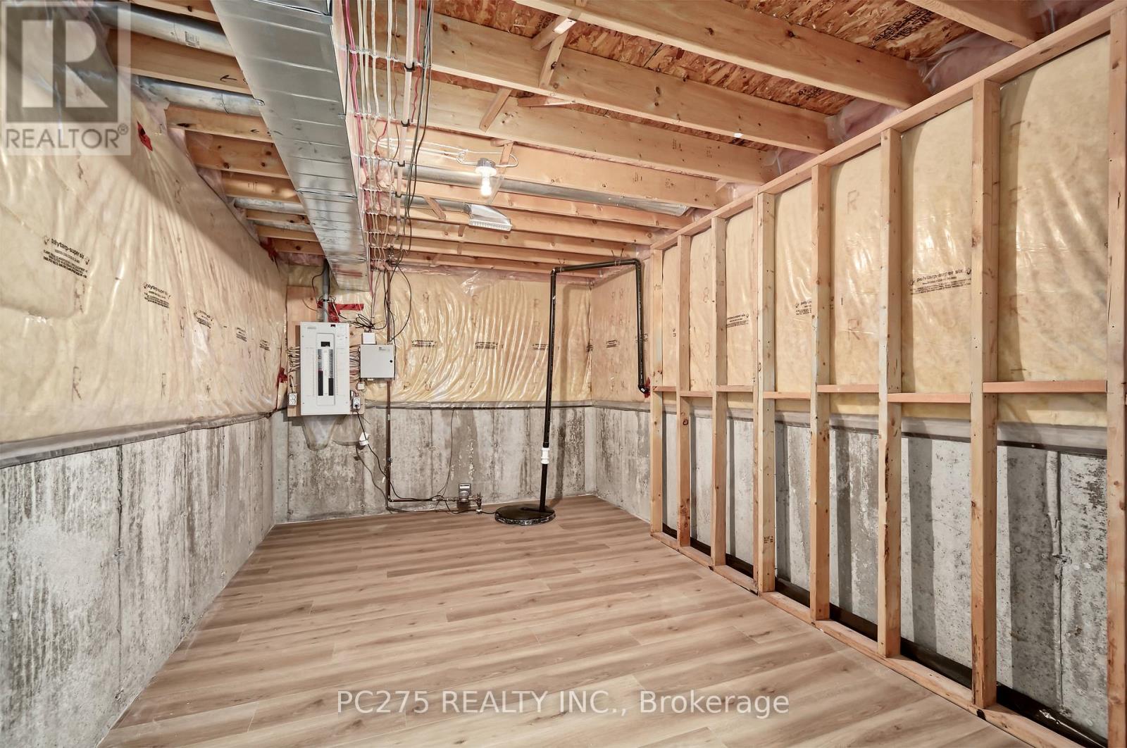 2392 Asima Drive, London South, Ontario  N6M 0B3 - Photo 37 - X12811990