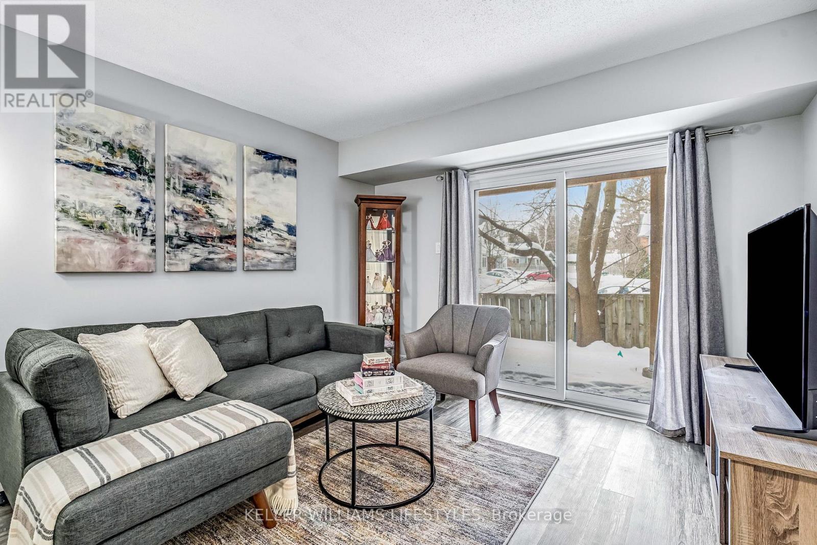 26 - 1399 Commissioners Road W, London South, Ontario  N6K 4G9 - Photo 4 - X12812050