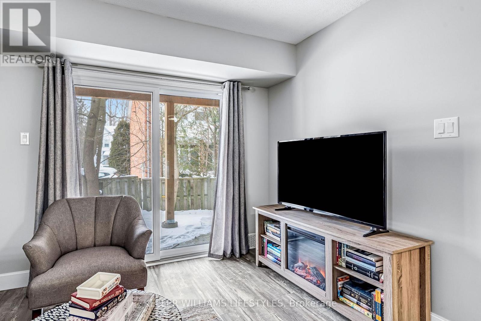 26 - 1399 Commissioners Road W, London South, Ontario  N6K 4G9 - Photo 6 - X12812050