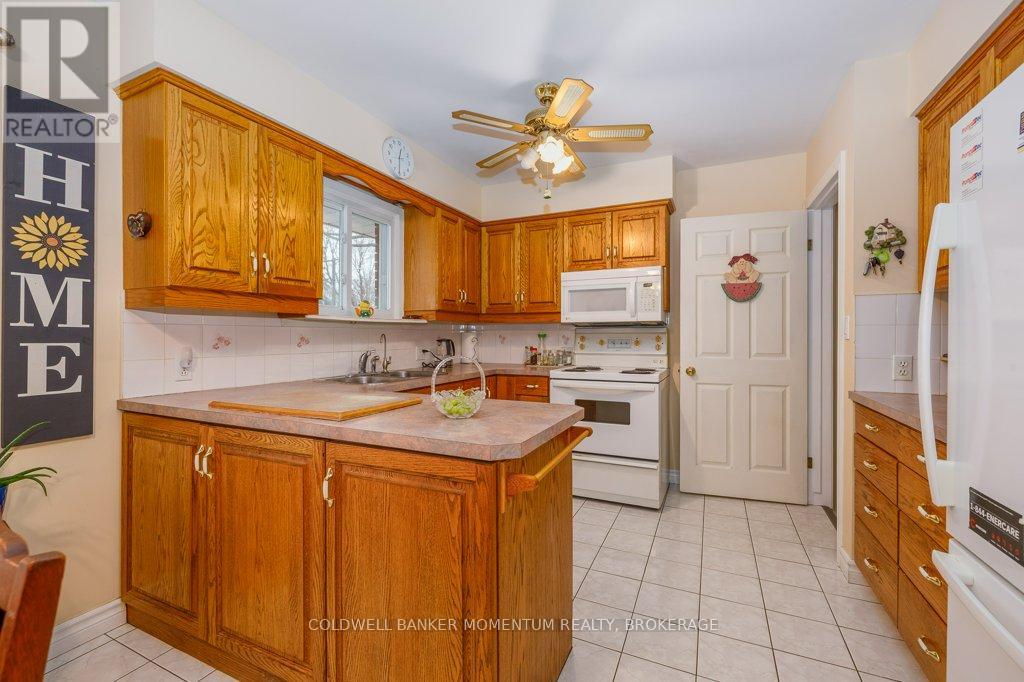 26 Howard Avenue, St. Catharines, Ontario  L2N 3X1 - Photo 13 - X12802126