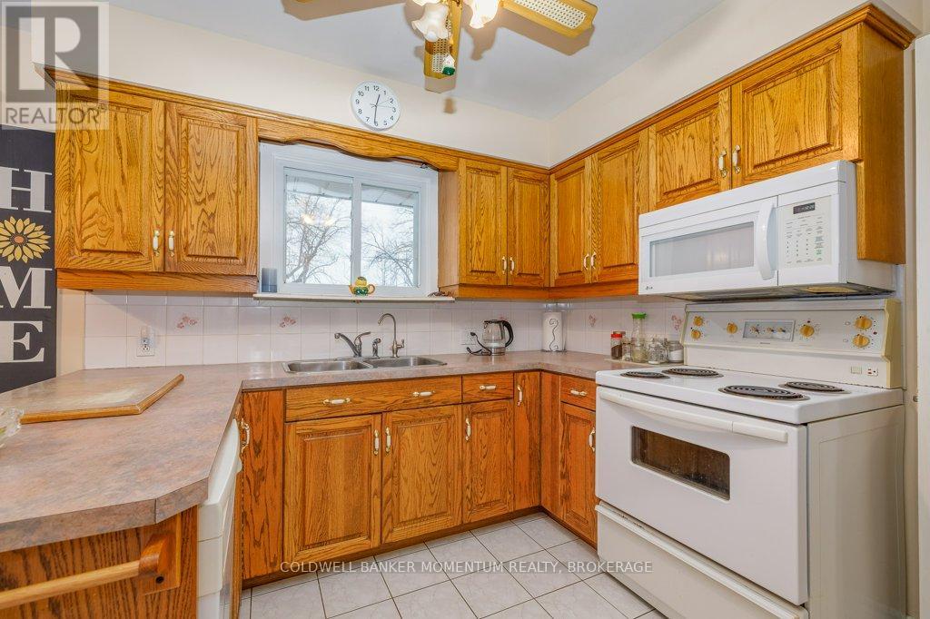 26 Howard Avenue, St. Catharines, Ontario  L2N 3X1 - Photo 14 - X12802126