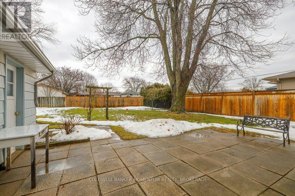 26 Howard Avenue, St. Catharines, Ontario  L2N 3X1 - Photo 30 - X12802126