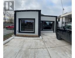 158 CHURCH STREET, Mississauga, Ontario