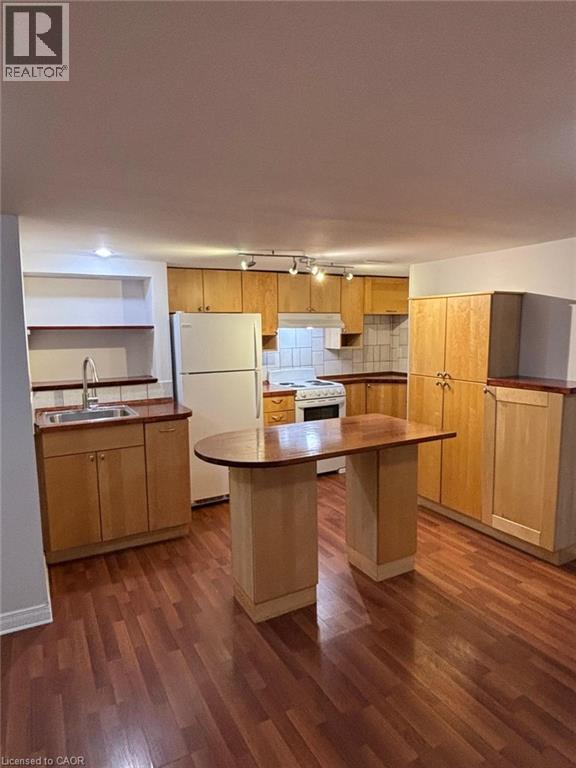 209 Balsam Avenue S Unit# Lower, Hamilton, Ontario L8M 3B7 - Photo 3 - 40799394