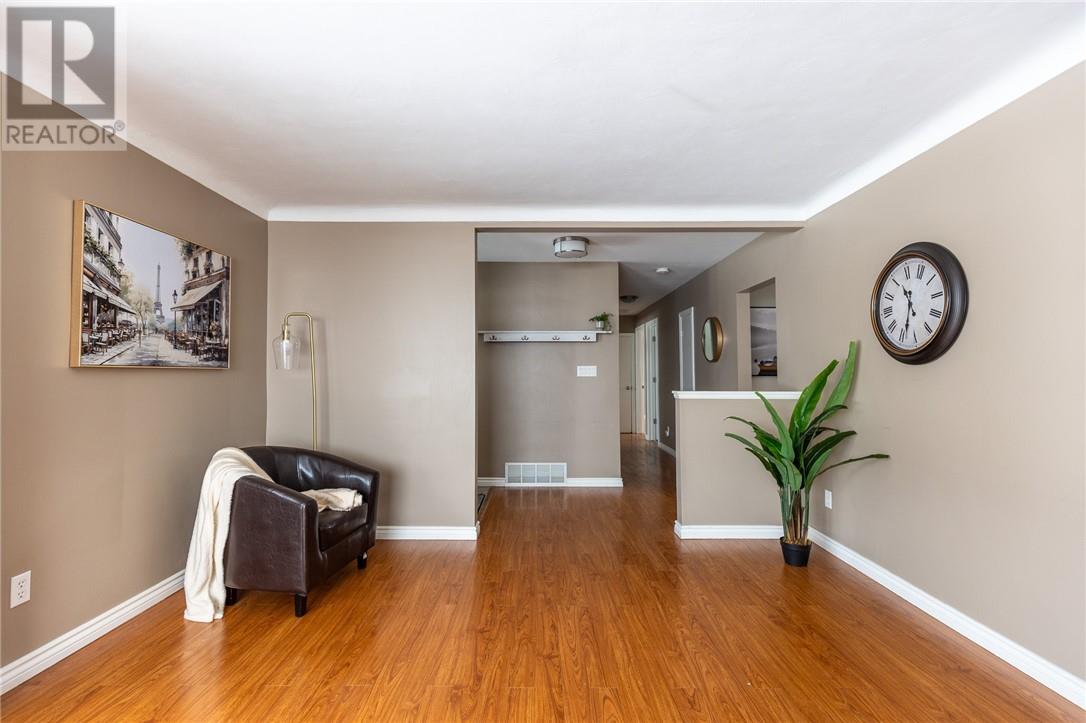 342 Southon, Espanola, Ontario  P5E 1B1 - Photo 4 - 2126540