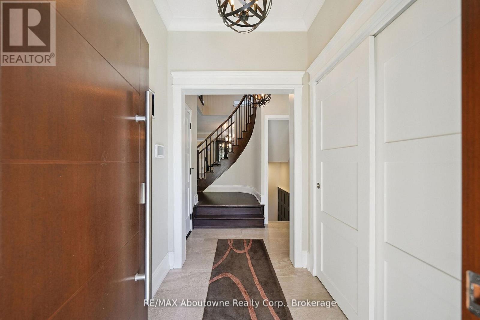 437 Jelinik Terrace, Milton, Ontario  L9T 7N2 - Photo 8 - W12791276