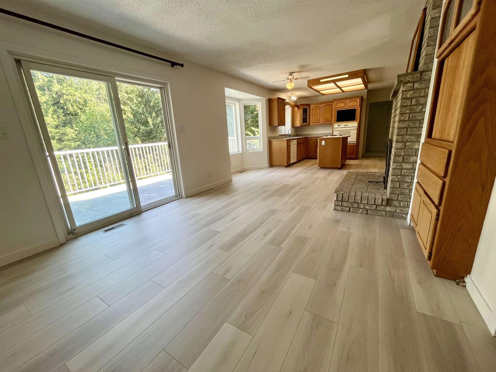 6080 Ross Road, Ryder Lake, Chilliwack, British Columbia  V2R 4S6 - Photo 13 - R3092234