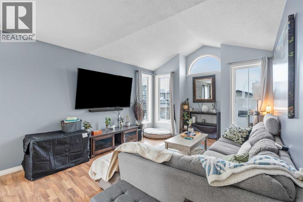 4 Tuscany Ridge Way Nw, Calgary, Alberta  T2E 8A2 - Photo 9 - A2287107