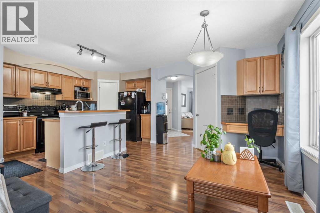 4 Tuscany Ridge Way Nw, Calgary, Alberta  T2E 8A2 - Photo 8 - A2287107