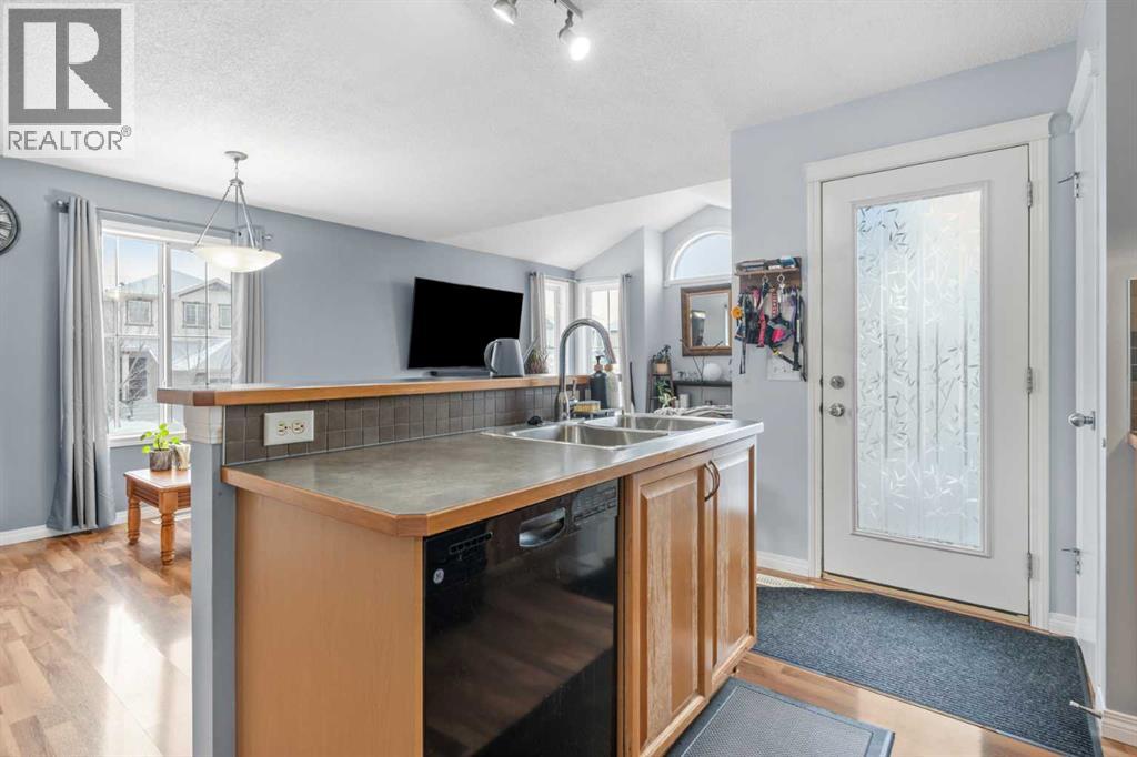 4 Tuscany Ridge Way Nw, Calgary, Alberta  T2E 8A2 - Photo 15 - A2287107