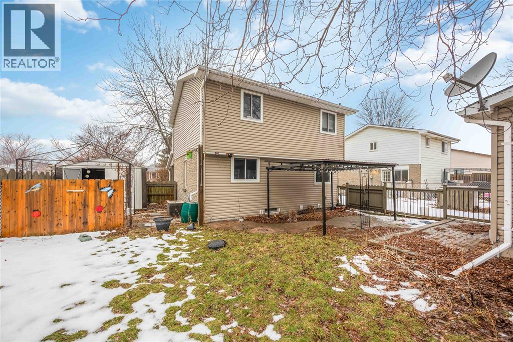 111 Bedford Crescent, Sarnia, Ontario  N7S 4B4 - Photo 17 - 26001210