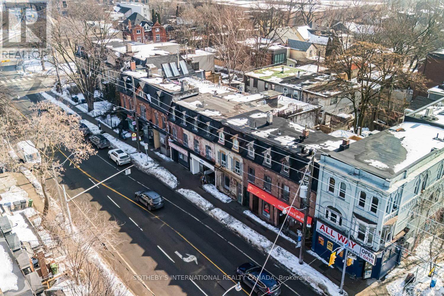 243 Gerrard Street E, Toronto, Ontario  M5A 2G1 - Photo 11 - C12811980