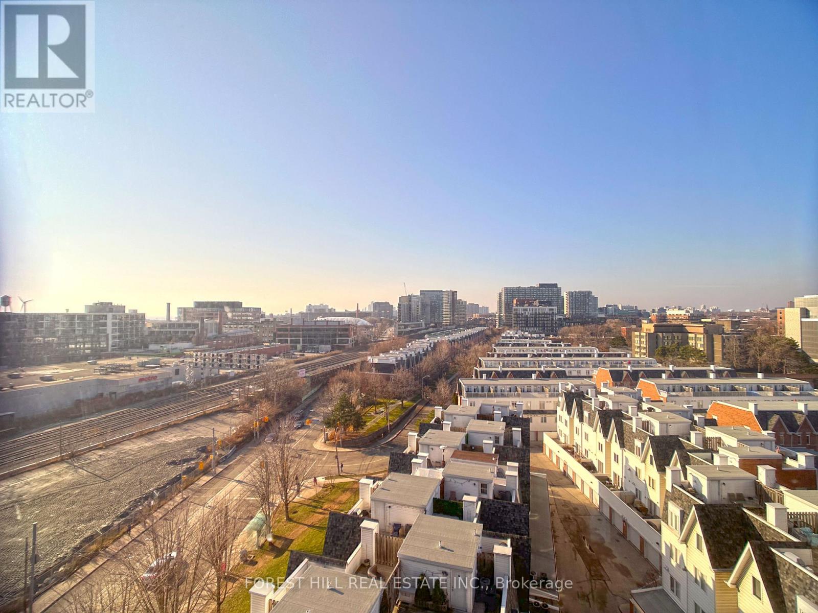 937 - 1030 KING STREET W Toronto (Niagara), ON M6K 0B4